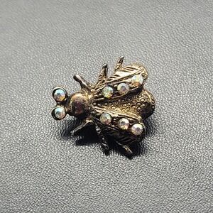 Vintage Gold Tone Bee Brooch AB Rhinestone Bumblebee Insect Lapel Pin 0.75in